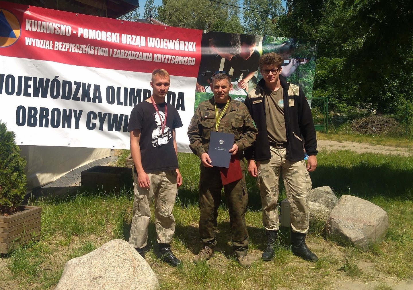 Mundurowcy z ZS w Jabłonowie na VI Wojewódzkiej Olimpiadzie Obrony Cywilnej.