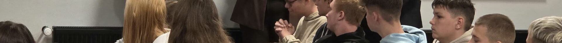 Uczniowie naszej szkoły na projekcji filmu „Dzieci Szmalcówki”