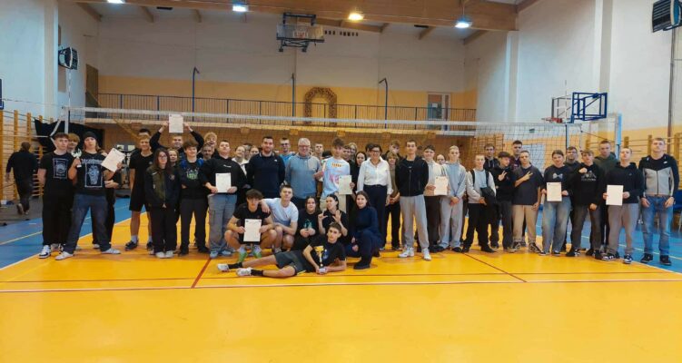 Charytatywny Turniej Mikołajkowy – grudzień 2025