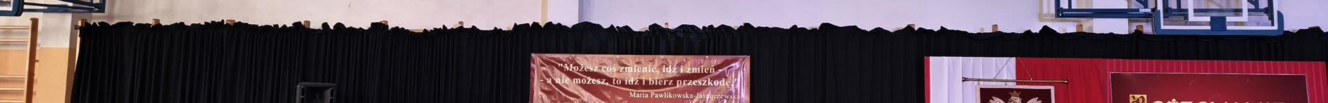 „Święta polskie”- uroczysty apel w Zespole Szkół