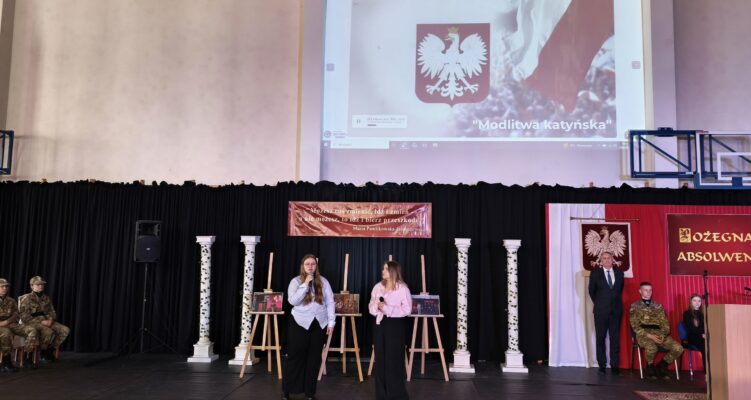 „Święta polskie”- uroczysty apel w Zespole Szkół